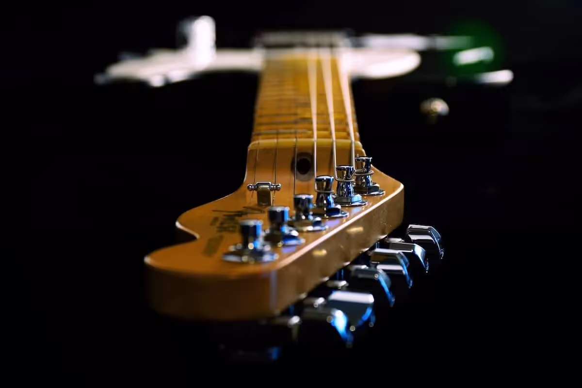 Ultimate Guitar Strings Guide - Find the Perfect Strings for Your Guitar